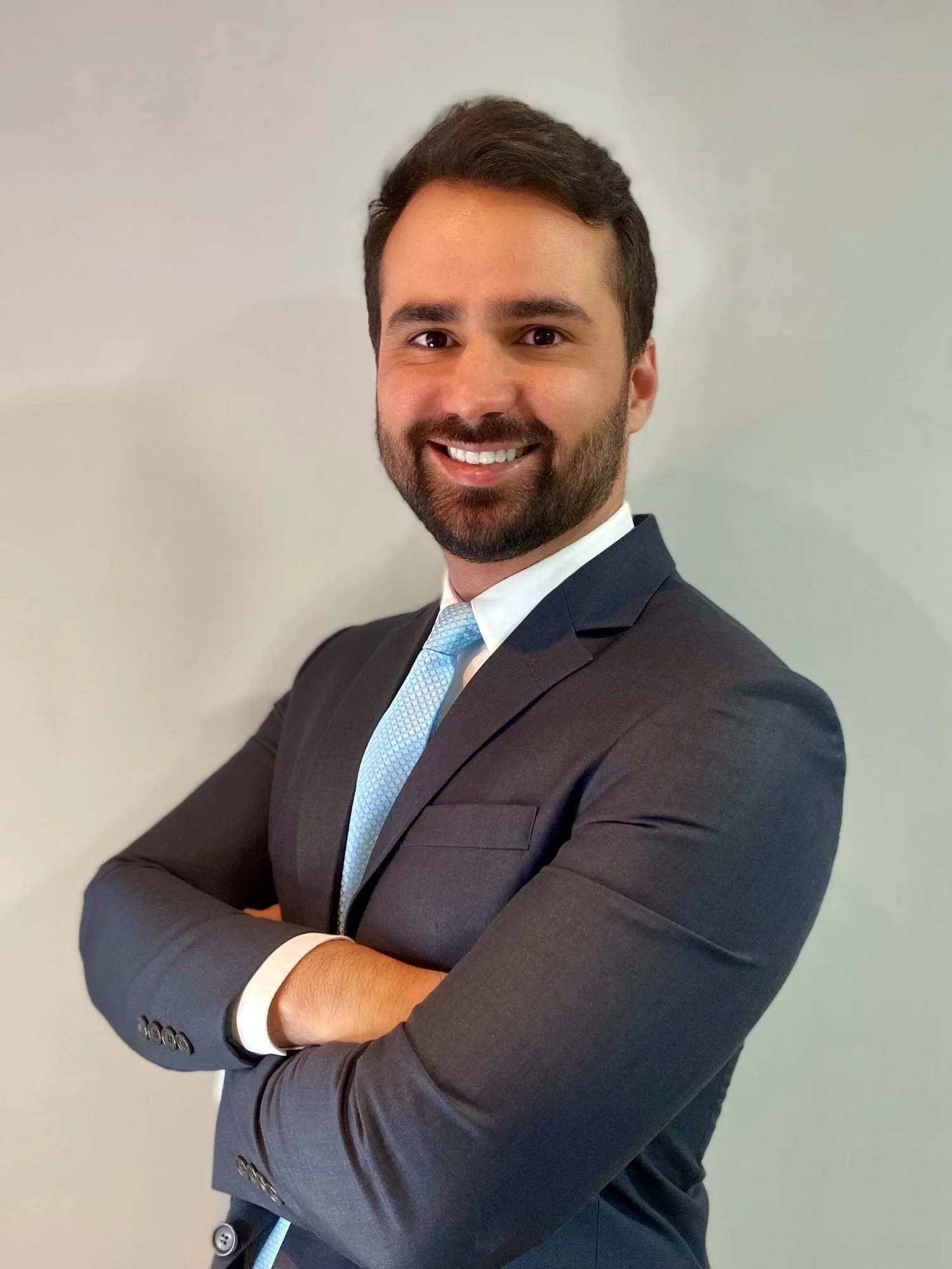 Dr. Victor Gonçalves - Advogado Previdenciário